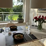 Lichtdurchflutetes Im Zentralen Ruhrgebiet *